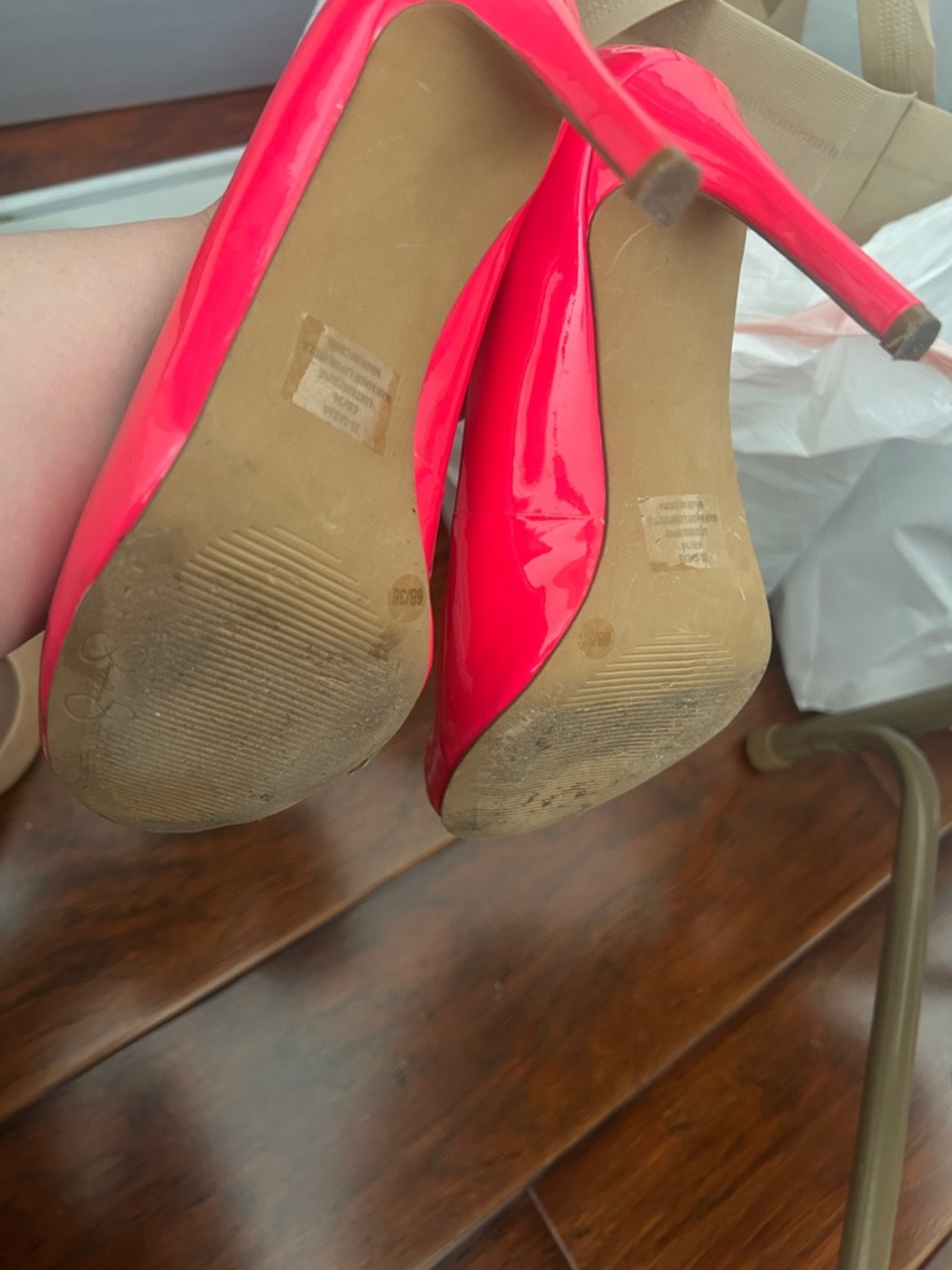Jessica Simpson Hot Pink Patent Peep-Toe Pumps - Picture 2 of 3